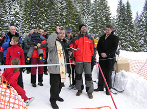 Požehnanie novej lanovke. /foto: Peťo z Lamača 02.02.2007/