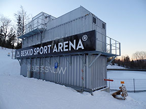 Zariadenie snowBOX na výrobu snehu pri plusových teplotách od výrobcu Supersnow v stredisku Beskid v Ščyrku (PL) /foto: LANOVKY.sk 30.12.2016/