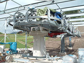 výstavba osmikabinky Pettneu (2007), která je se svou délkou 470 nejkratší v Rakousku /foto: Radim Polcer 21.07.2007/