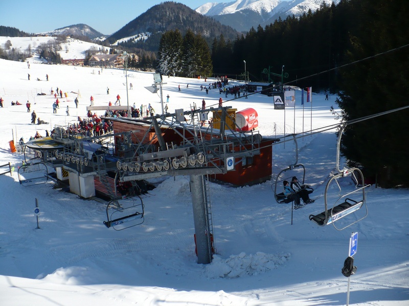 dolní stanice a tlačná podpěra č. 1  - foto: Radim Polcer 13.02.2008