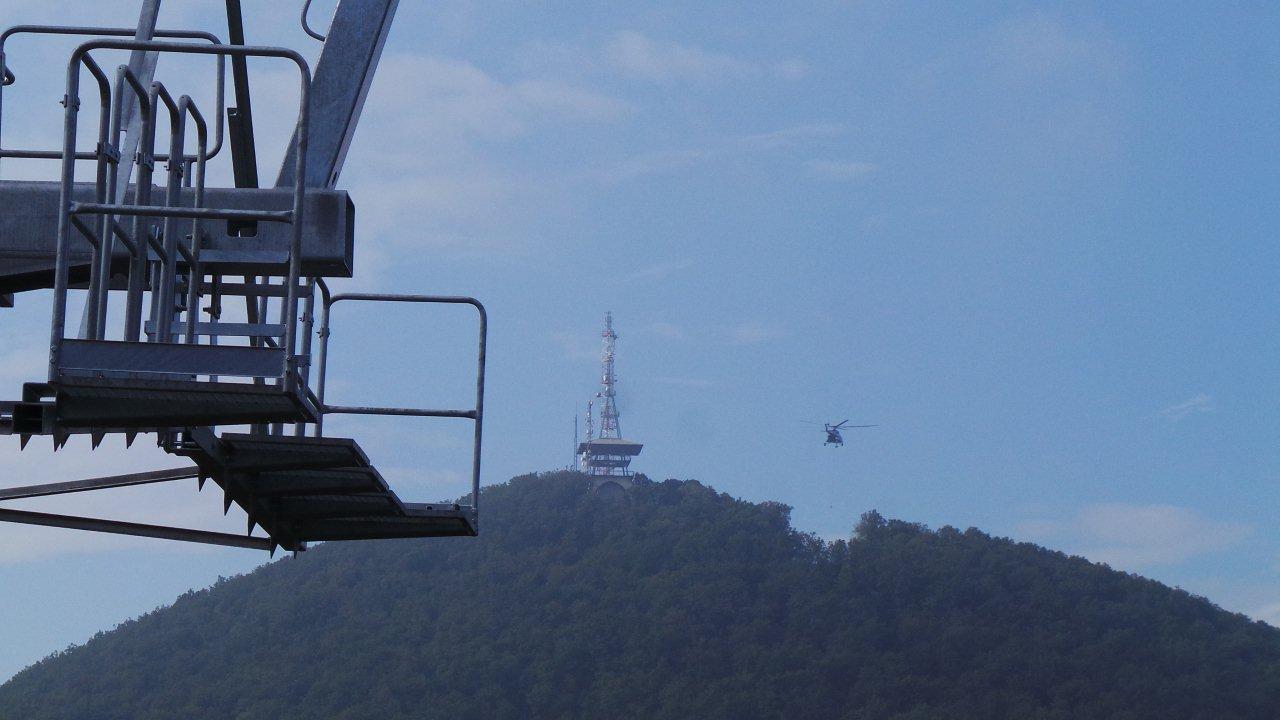Výstavba lanovky v maďarskom stredisku Zemplén Kalandpark  - foto: Miroslav Kováč 21.9.2014