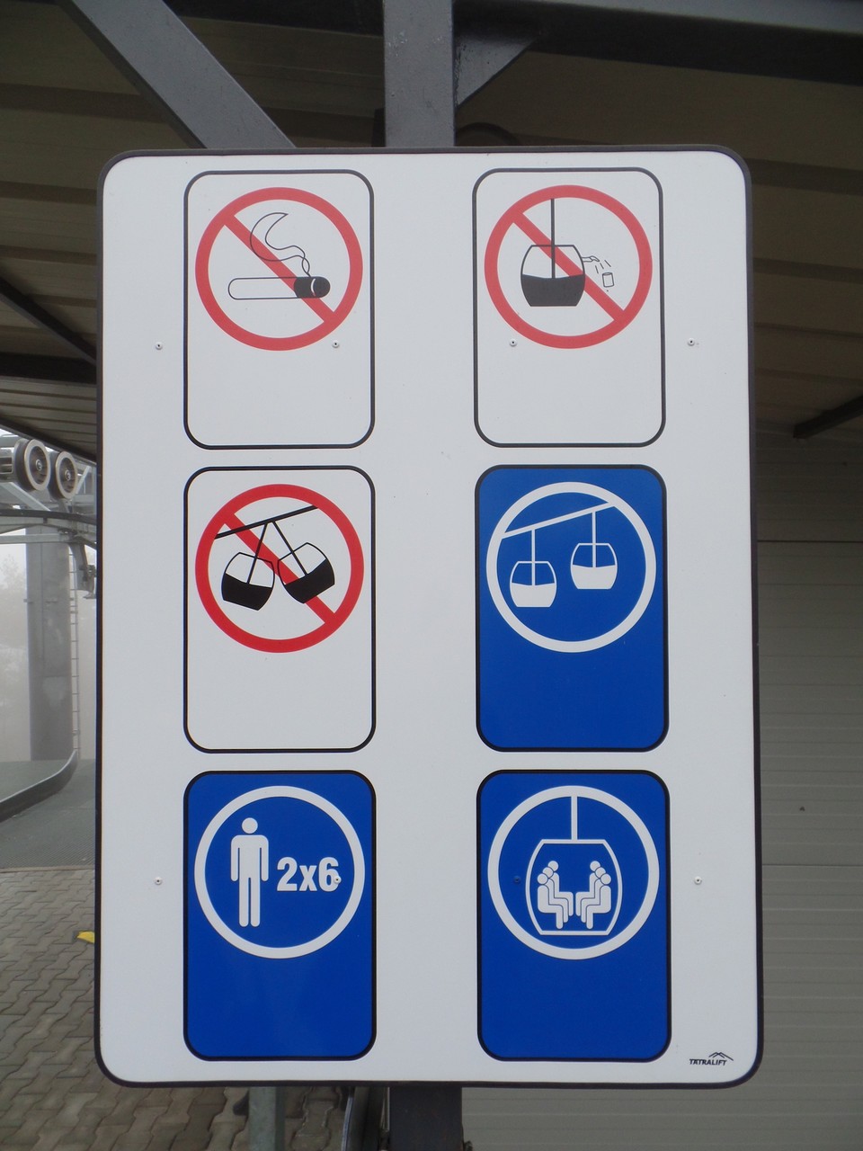 Prvá kabínková lanovka v Maďarsku - Zemplén Kalandpark, Sátoraljaújhely  - foto: Matej Petőcz 17.11.2015