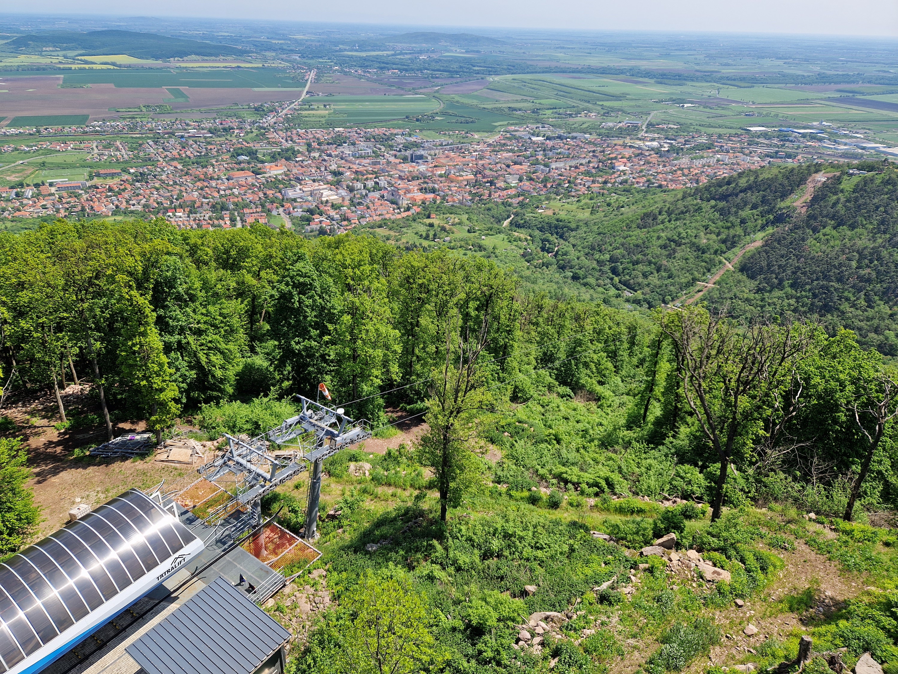 Pohľad na trasu LD z hornej stanice  - foto: Matej Petőcz 19.05.2023
