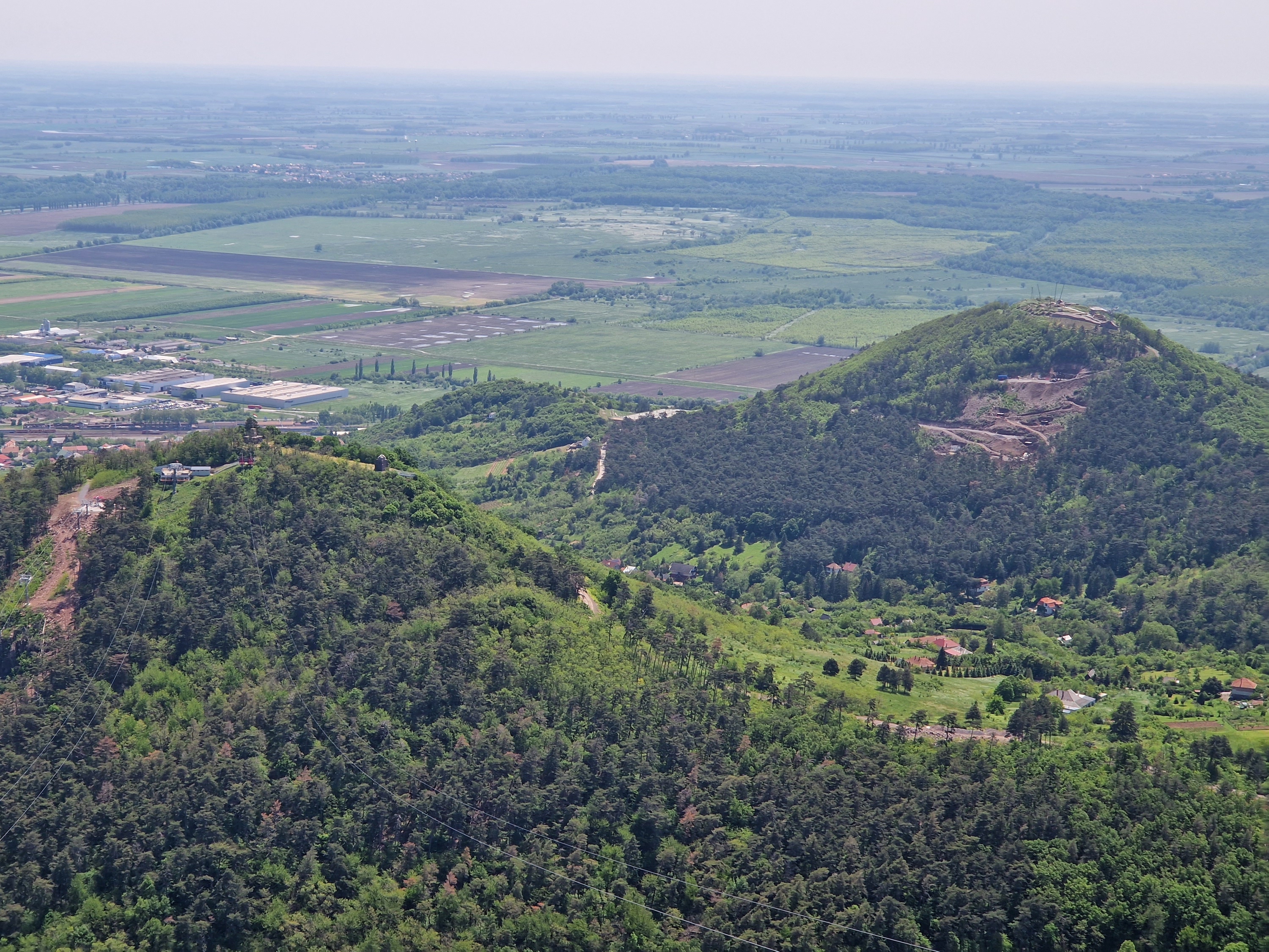 Pohľad na trasu LD z hornej stanice  - foto: Matej Petőcz 19.05.2023