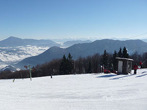 Výhľad z vrcholu zjazdoviek na Magure /foto: Matej Petőcz 15.2.2015/