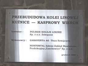 Pamätná tabuľka na Kasprovom /foto: Ján Palinský 15.12.2007/