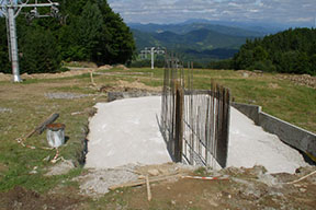 30.08.2008 - Výstavba lanovky na Králikoch